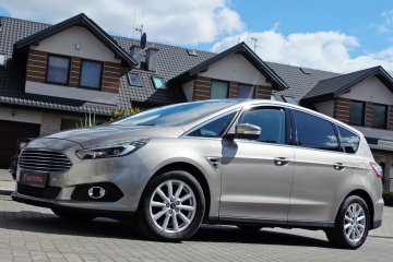 Titanium 180KM FULL LED Skóra Navi Panorama KeylessGo BLIS SONY