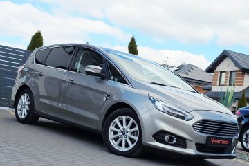 Titanium 180KM FULL LED Skóra Navi Panorama KeylessGo BLIS SONY
